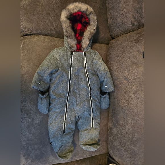 Baby Snow Suit - Picture 2 of 5